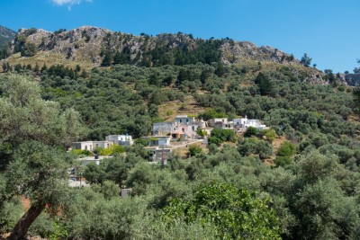 02.jpg (1.36 MiB) 11241 mal betrachtet view towards the Kafenion